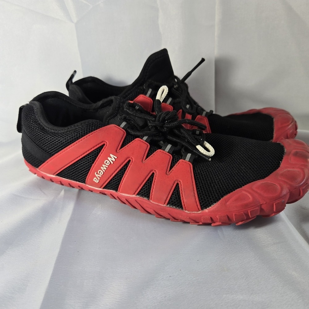 Weweya Mens Red Low Top Lace-Up Athletic Sneaker Shoes Size?